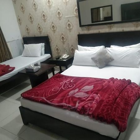Hotel Silver Sand Multan Zewnętrze zdjęcie