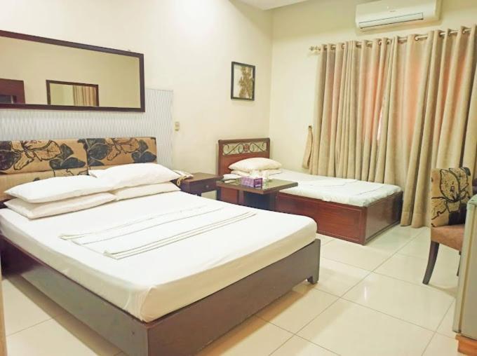 Hotel Silver Sand Multan Zewnętrze zdjęcie